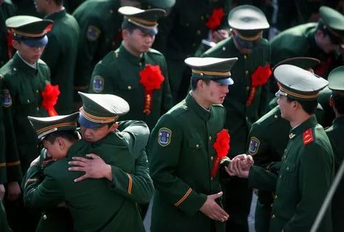 士官退休待遇，保障与尊重并重