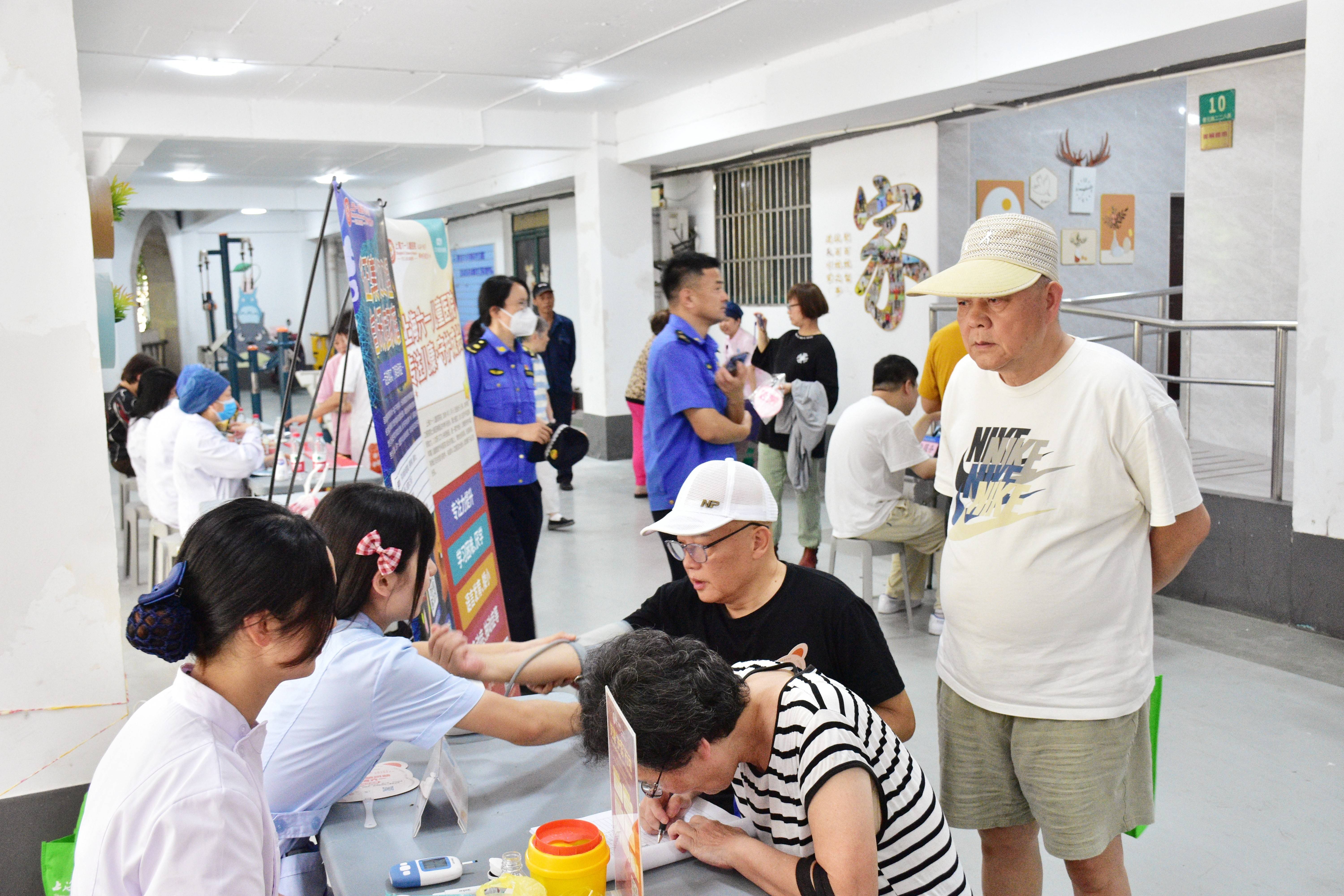上海儿童医院眼科专家——守护儿童眼健康的守护者