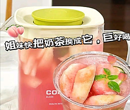 蜜桃饮料的诱人做法
