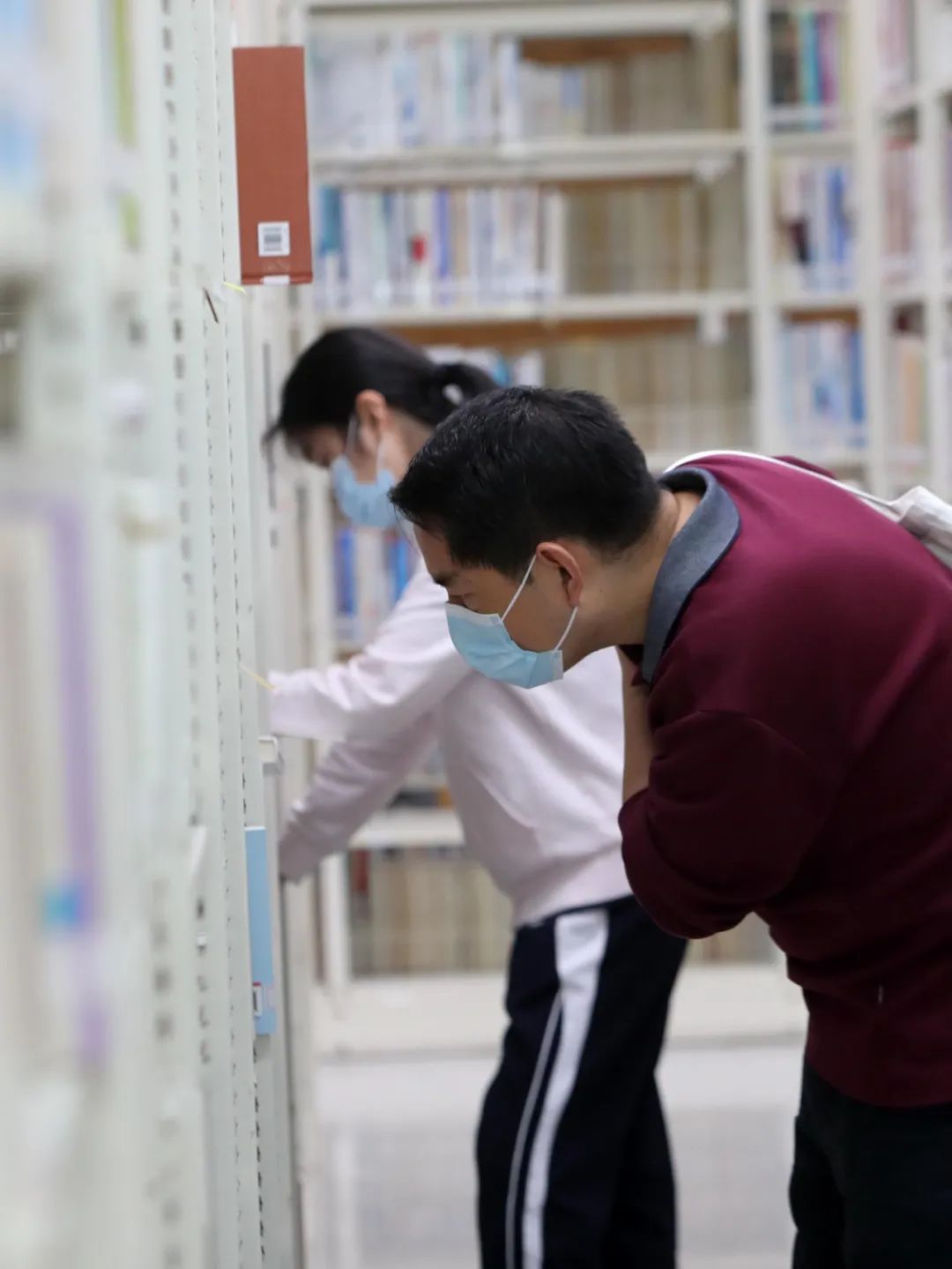 深圳图书馆借书经历，丢失一本的遗憾与反思