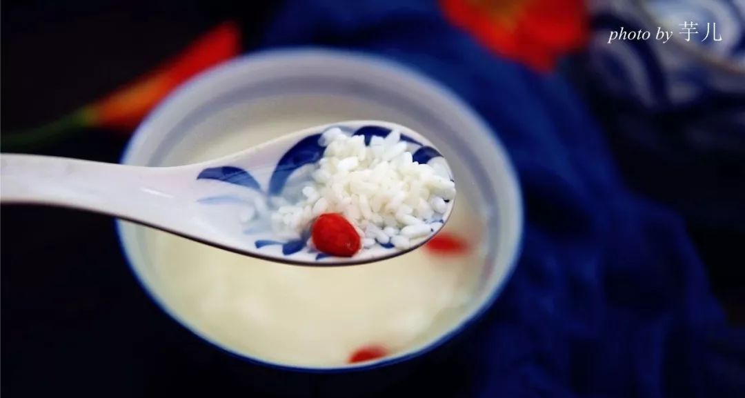 酒酿蛋花，传统美食与哺乳妈妈们的秘密武器——下奶之道
