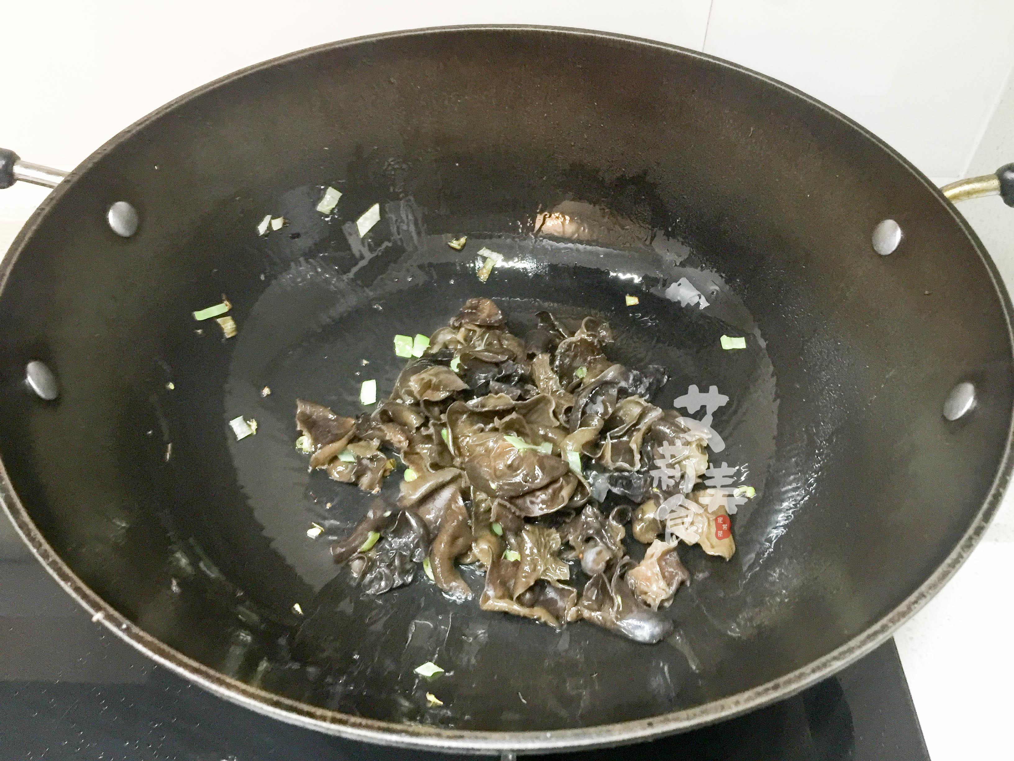 蛋花汤，一道美味佳肴的图片与故事